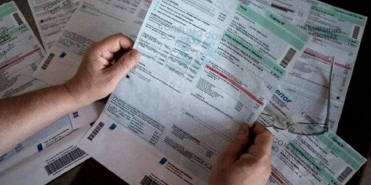 Tarifas de Diciembre: El fin de la “tarifa social” masiva marca el verano