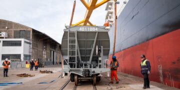 La apertura duele: Sectores sensibles reportan caída del 20% en producción por importaciones.