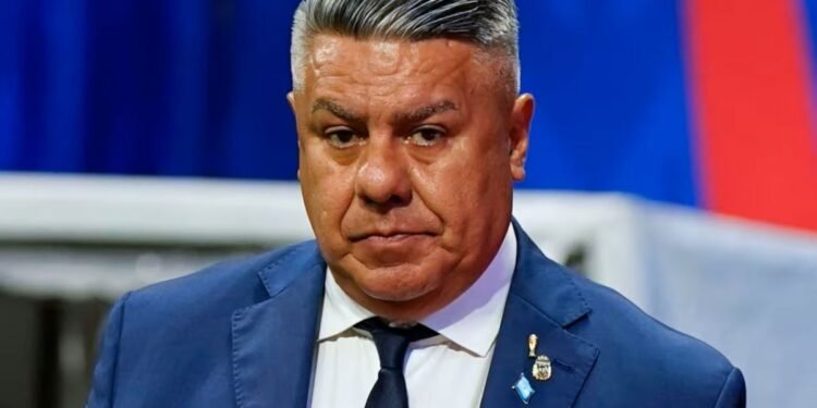 La Justicia autorizó a Claudio “Chiqui” Tapia a viajar al exterior bajo una fianza millonaria