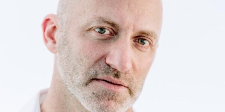 Estanislao Bachrach, experto en neurociencia: “La toma de decisiones no depende de lo que tengo, sino de lo que soy y lo que quiero ser”