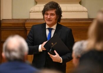 Milei presenta reforma electoral al Congreso: eliminación de las PASO y ficha limpia