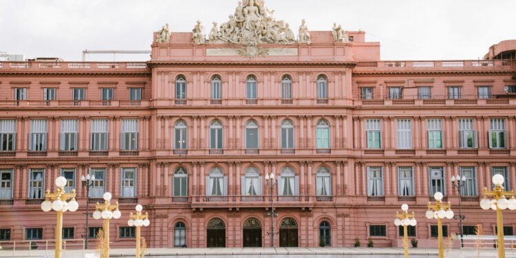 Pro critica la decisión del Gobierno de restringir el acceso a la prensa acreditada en la Casa Rosada