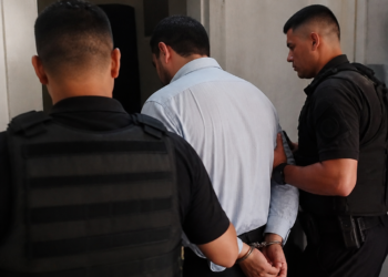 El director de una clínica de fecundación en Córdoba enfrenta cargos por trata de personas