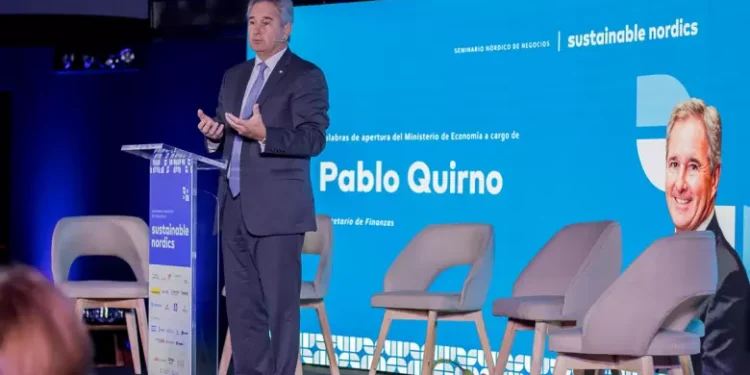 Quirno aboga por la apertura comercial ante empresarios: “Es hora de dejar atrás el proteccionismo”