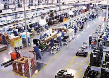 Crecimiento económico en la Ciudad impulsado por el sector financiero, aunque caen industria y comercio