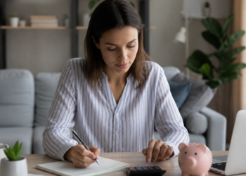 Consejos para ahorrar dinero: 7 estrategias para mejorar tus finanzas
