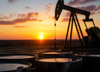 El petróleo cae por debajo de los US$80 tras el acuerdo entre EE.UU. e Irán