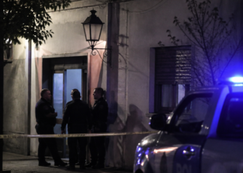 Luján: un policía y un delincuente pierden la vida en tiroteo dentro de una comisaría