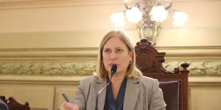 Gisela Scaglia sugiere revisar las PASO de 2027, pero se opone a su eliminación total