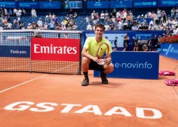 Juan Manuel Cerúndolo avanza a semifinales en Gstaad tras vencer a Casper Ruud
