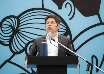 Kicillof aboga por la unidad del peronismo en medio de tensiones internas