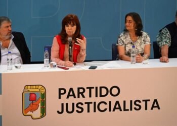Cristina Kirchner reafirma su meta: la lucha por el liderazgo en el PJ y la candidatura presidencial