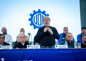 La UOM concluyó la paritaria metalmecánica con un incremento salarial que se extenderá por 8 meses