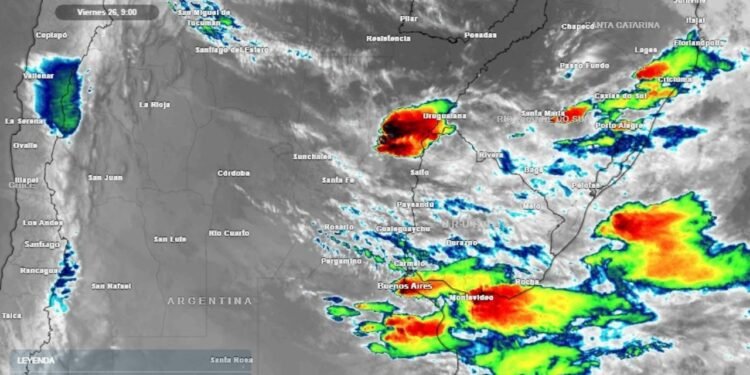 Alerta amarilla por lluvias, vientos intensos y nevadas para el miércoles 19 de agosto