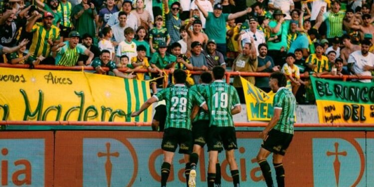 Arranca la sexta fecha del Torneo Clausura con dos encuentros: horarios, TV y detalles relevantes