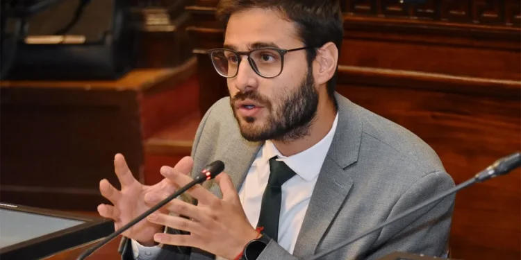 Emanuel Fugazzotto, precandidato a gobernador: ‘La economía puede impulsarse a través del cannabis y los hongos’
