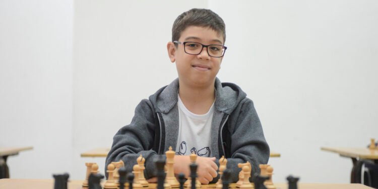 Argentina comienza su participación en las Olimpiadas de ajedrez con triunfo ante Kenia: Faustino Oro se impone a Kyle Kuka