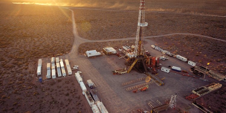 Vaca Muerta inicia una nueva fase: las acciones argentinas recomendadas por JP Morgan y su potencial de crecimiento