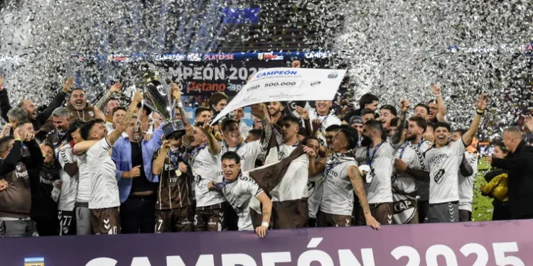 Platense se enfrentará a Fluminense en los cuartos de final de la Copa Libertadores: horarios, televisión y formaciones