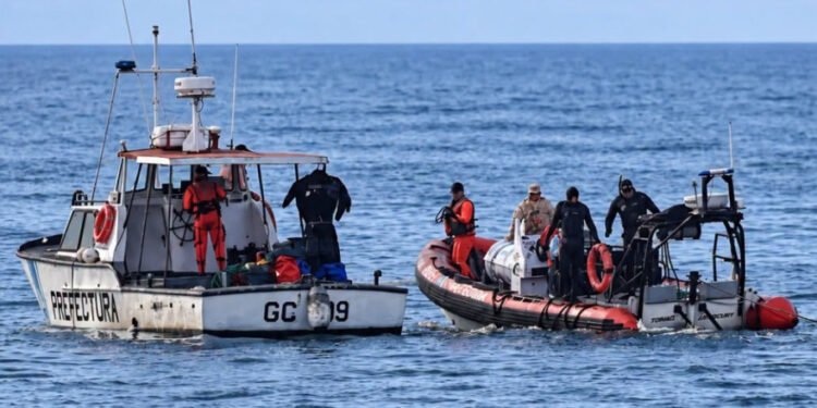 Se intensifica la búsqueda de dos kayakistas desaparecidos en Santa Teresita