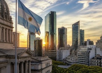 Riesgo país argentino retrocede ante un clima inversor optimista