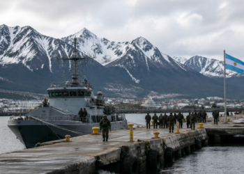 Autorizan la licitación para la construcción del muelle de la base militar en Ushuaia