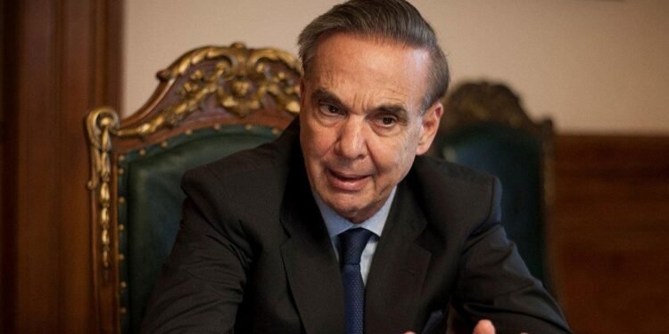 Miguel Ángel Pichetto analiza la interna del peronismo y lanza una advertencia al gobierno de Milei: “Con estos datos de la economía no gana la elección”