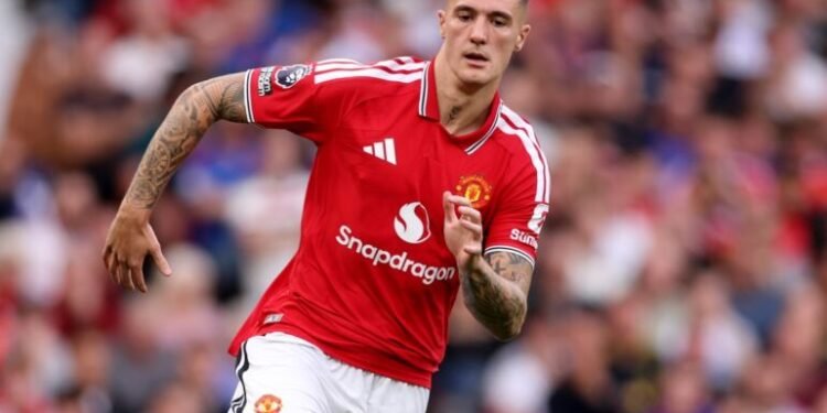 Controversia en el Manchester United tras duras críticas de un jugador